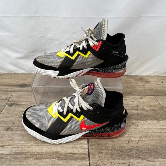 Nike LeBron 18 Low x Space Jam Sylvester Vs Tweety 2021 Men's Shoes Size 11 - Picture 5 of 12